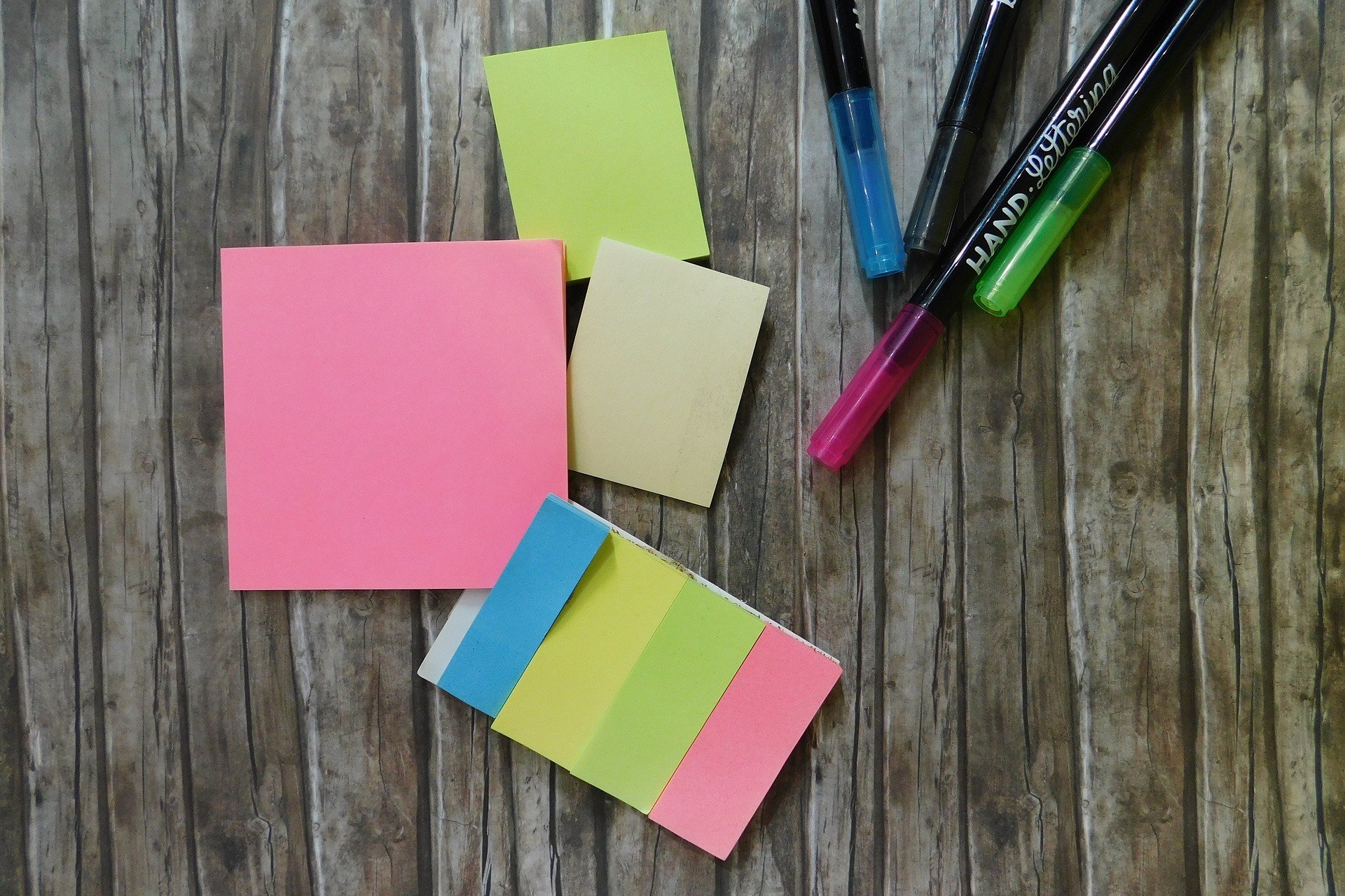dot_blog_header_postit_pen