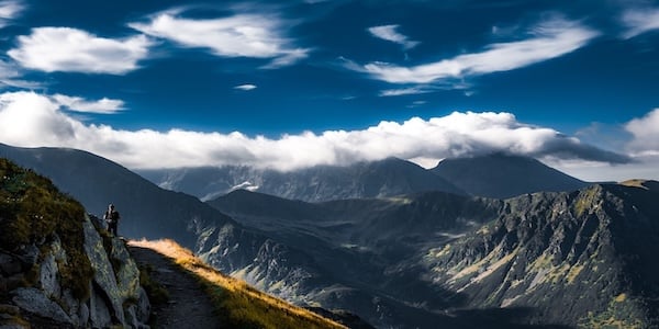 dot-blogformale-argumente-feature